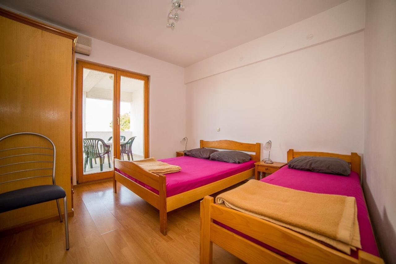 Apartments Grulovic Srima Buitenkant foto