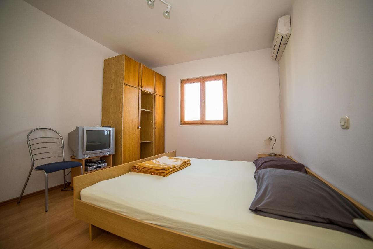 Apartments Grulovic Srima Buitenkant foto